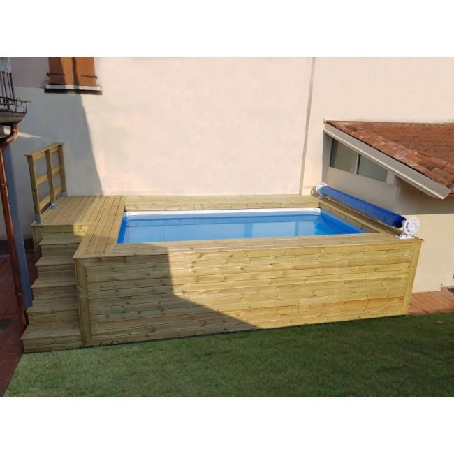 piscina-fuori-terra-con-rivestimento-in-legno-di-pino-autoclavato-colore-verde