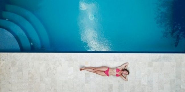 accessori che aiutano in piscina relax in piscina